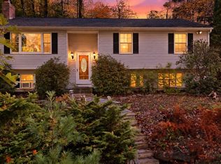 34 Vinton Rd, Holland, MA 01521