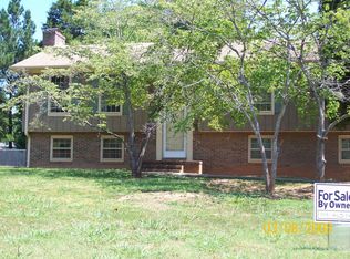 110 Vantage Ct, Durham, NC 27712