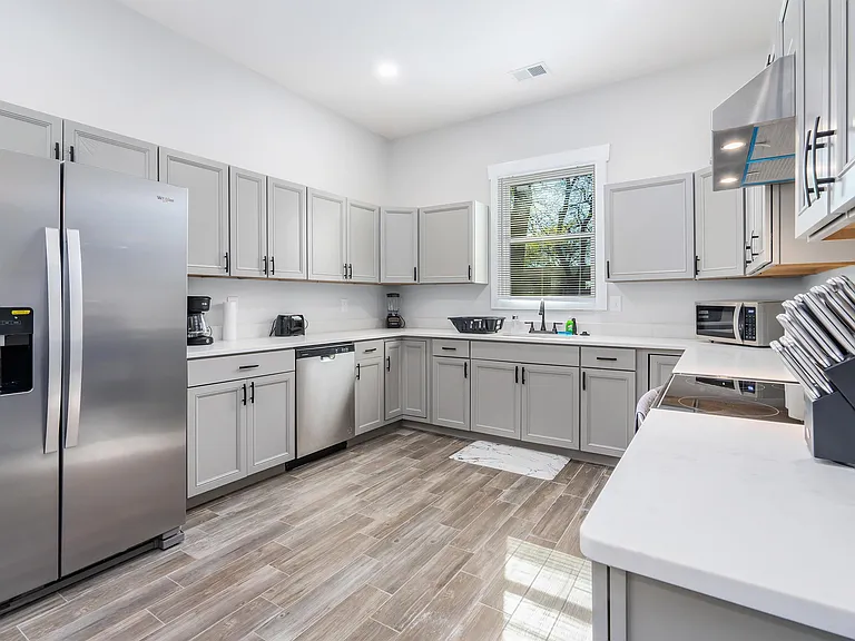 209 Beirne Ave NW — Photo 5