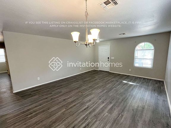 2nd image of 2542 S 88th Ln