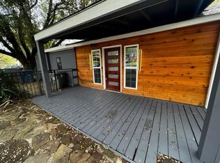 208 Cliffdale Ave, Dallas, TX 75211