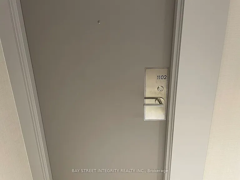 8 Widmer St #1102 — Photo 11