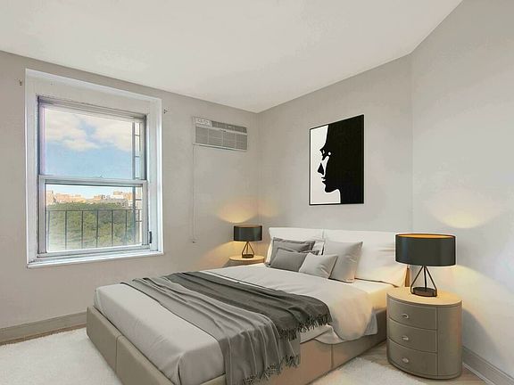 4th image of 251 E 10th St APT 3