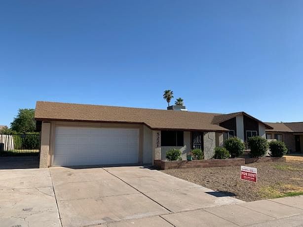 1st image of 5221 W Altadena Ave