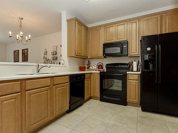 5th image of 438 Wooded Crossing Cir