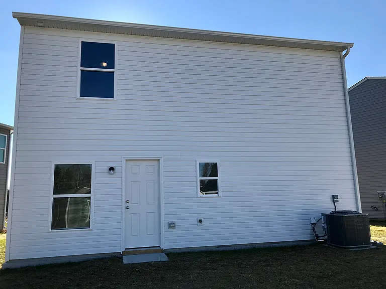 3914 Bellingham Ct — Photo 18