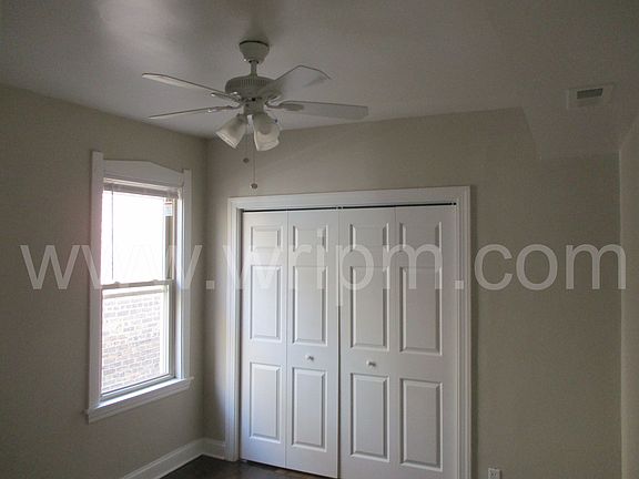 2nd image of 1830 N Luna Ave #2