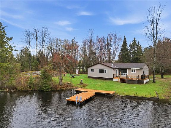2nd image of 159 A Grannys Ln