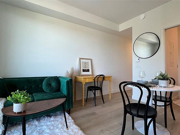 3rd image of 1301 Hillside Ave #404