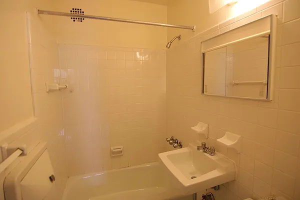 Rented by Guidance Realty Corp. | media 15