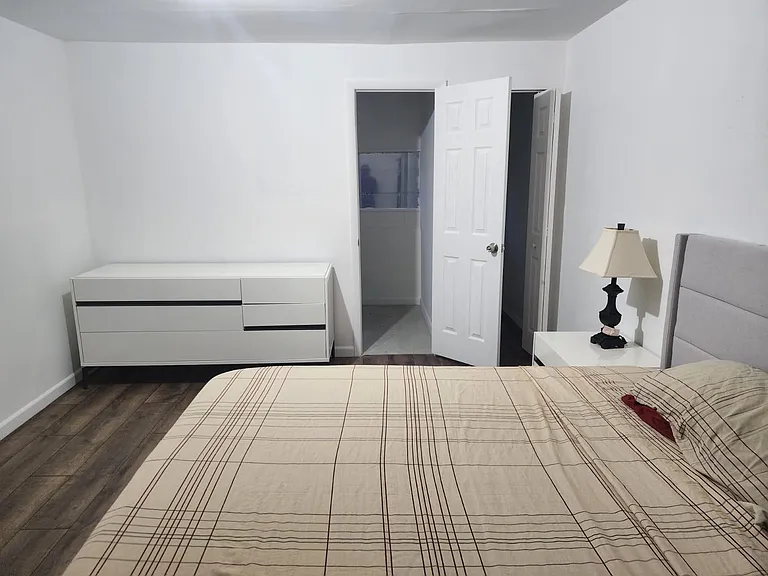 Master Bedroom 2