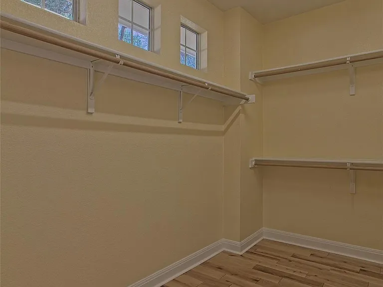 610 Palo Alto Ln — Photo 25
