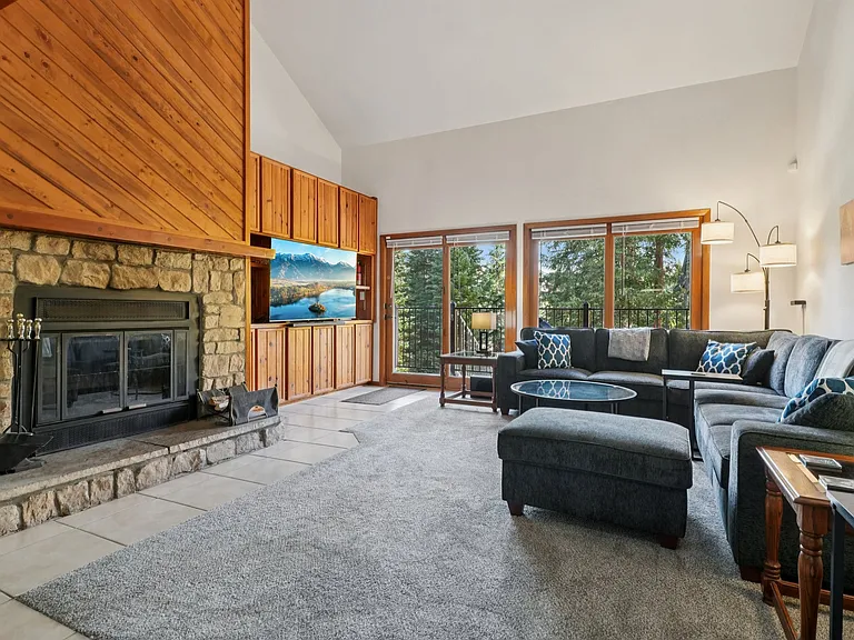 10500 Ryan Gulch Rd #105-J — Photo 7