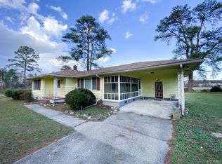 1018 Governors Rd, Windsor, NC 27983