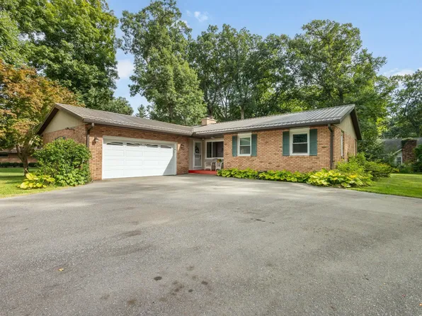 16580 Gerald St, Granger, IN 46530