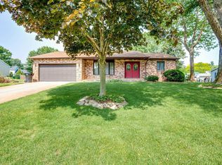 51599 Trailwood Ct, Granger, IN