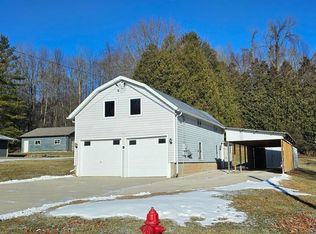 4322 Ellis St, Manitowoc, WI 54220