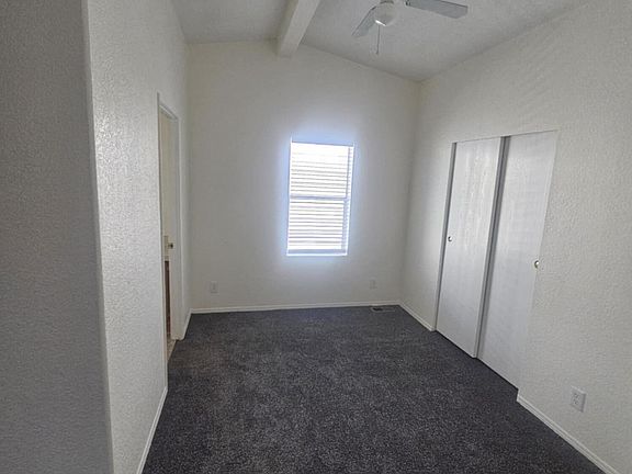 4th image of 49630 Pearl Ave