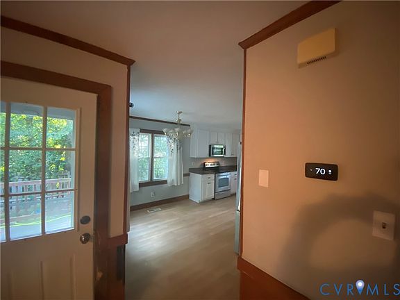 5th image of 10700 Hunters Landing Ct