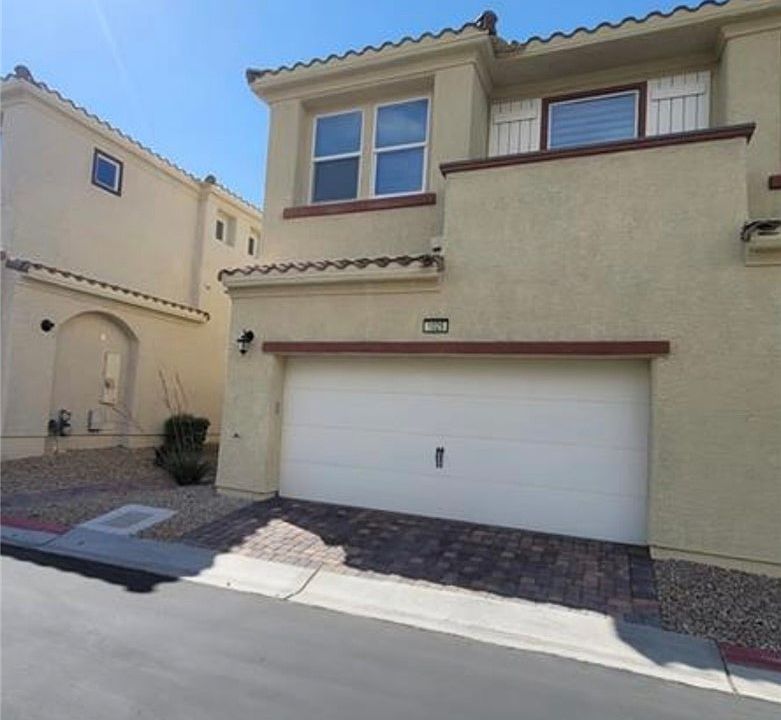 1st image of 1025 Via Prato Ln