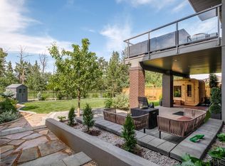 699 Howatt Dr SW, Edmonton, AB T6W3K3