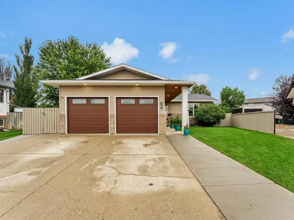 64 N Shannon Dr SE, Medicine Hat, AB T1B 4C1