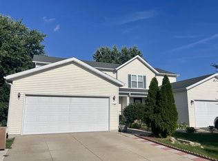 1180 Lexington Way, Waterloo, WI 53594