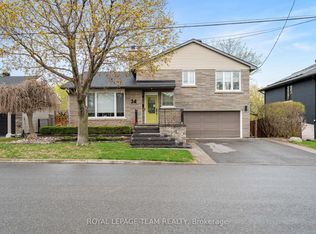 34 Lynwood Ave, Ottawa, ON K1Y 2B3