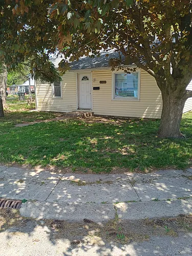 1101 N Berwick Ave Photo 1