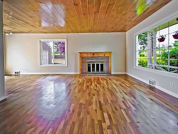 2nd image of 4922 N 29th St