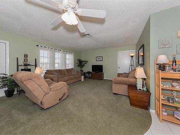 4th image of 376 Circlewood Dr