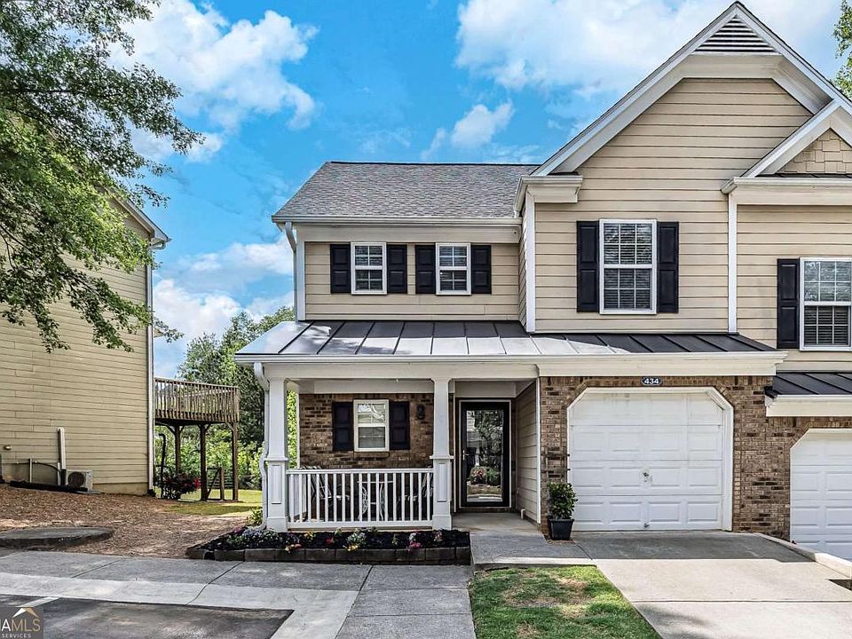 1st image of 434 Colonial Walk