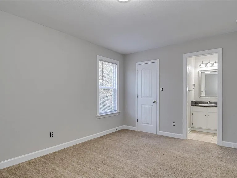 Wheeler Woods Apartments — Photo 25