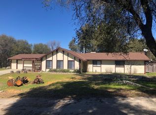 39666 Westview Dr, Oakhurst, CA 93644