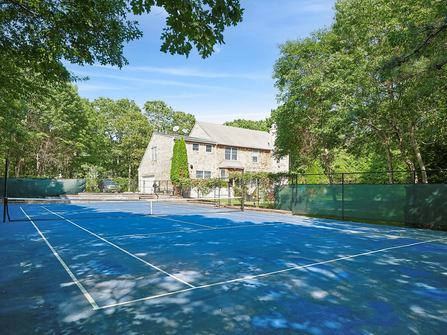 Southampton Pines- Pool And Tennis — Photo 3