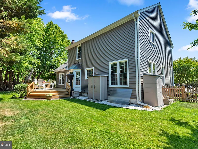 2816 Bargate Ct — Photo 54