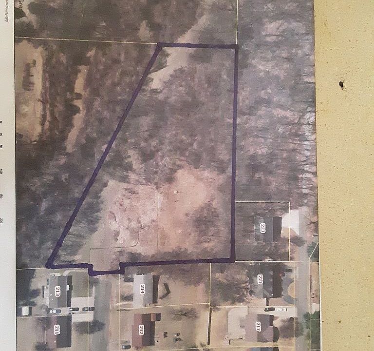 2nd image of 216 Cheryl Dr