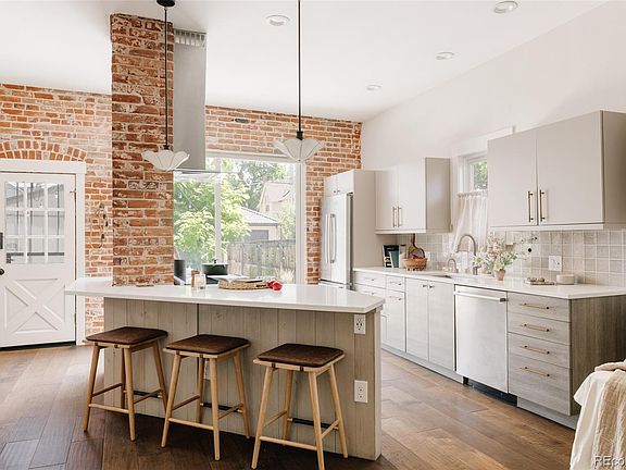 4th image of 3456 W 30th Avenue