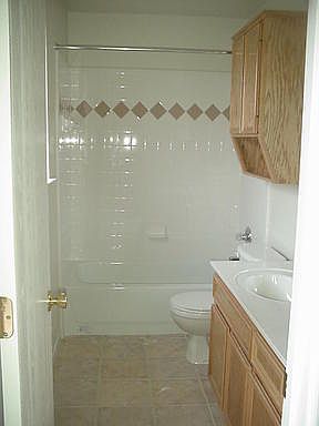 5th image of 2607 Lucille Dr #A