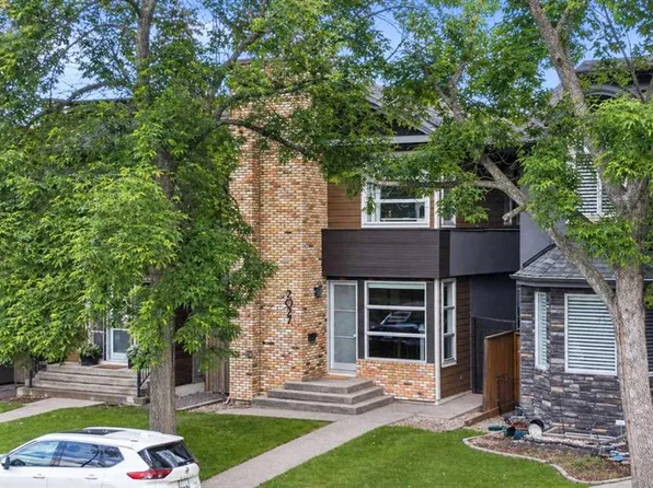 2027 N 42nd Ave SW, Calgary, AB T2T 2M8