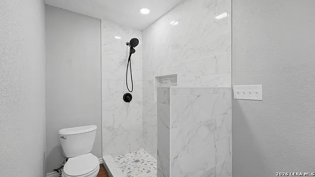 2503 Irwin Dr — Photo 9