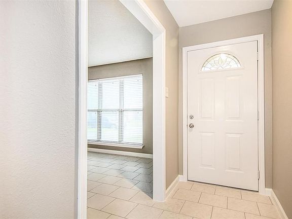 2nd image of 4327 Lucian Ln