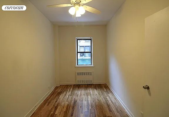 5th image of 29 E 20th St APT 3F
