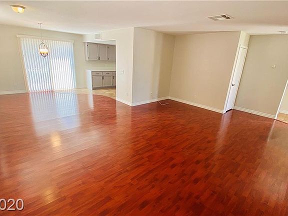 4th image of 7533 Jockey Ave