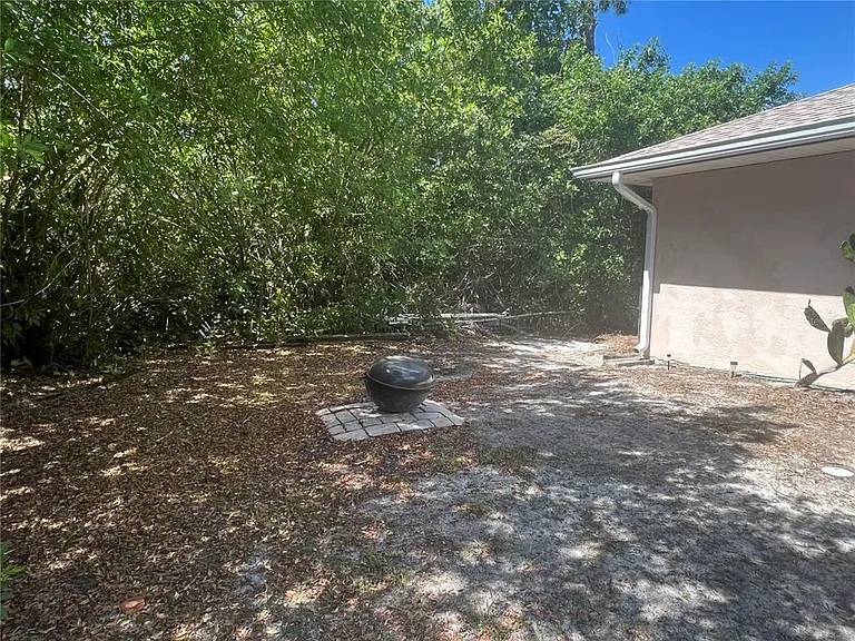 1314 Beacon Dr — Photo 39