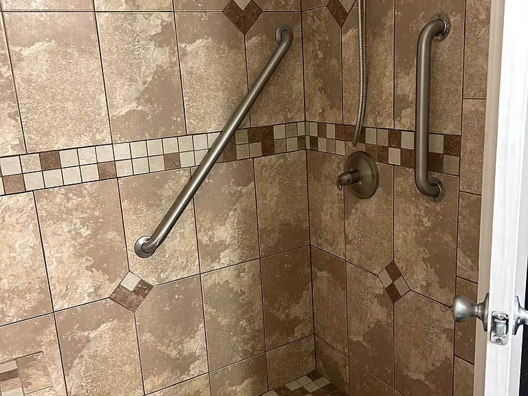 9330 Aegean Dr — Photo 21