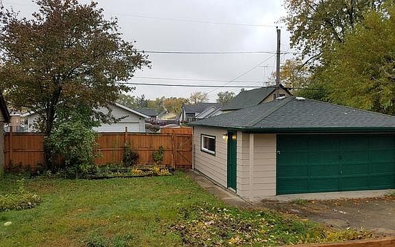 3rd image of 14318 Palmer Ave