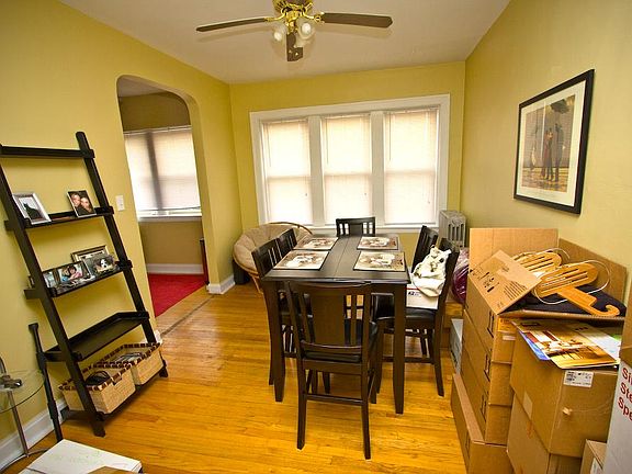 3rd image of 2039 N Kimball Ave #3A