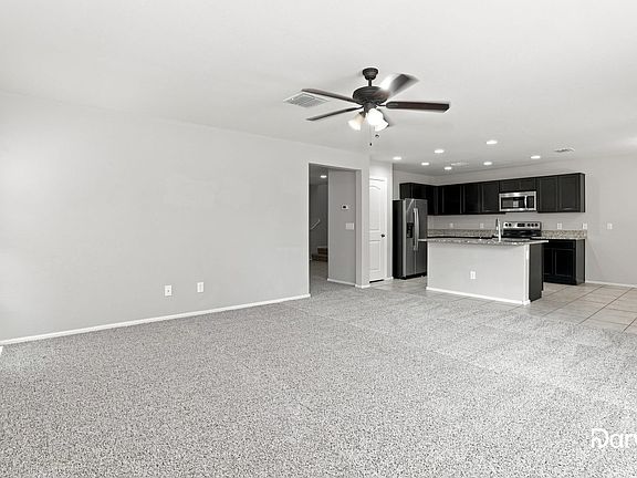 4th image of 6043 E Oasis Blvd