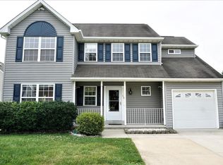 104 Green Meadow Cir, Townsend, DE 19734